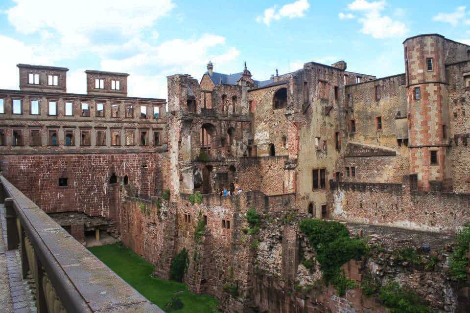 Large Heidelburg castle.