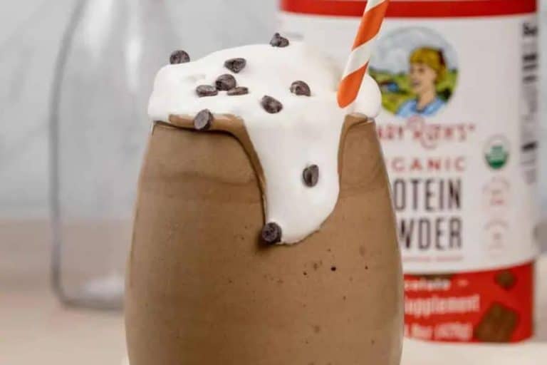 Peanut butter chocolate protein shake vegan drinks.